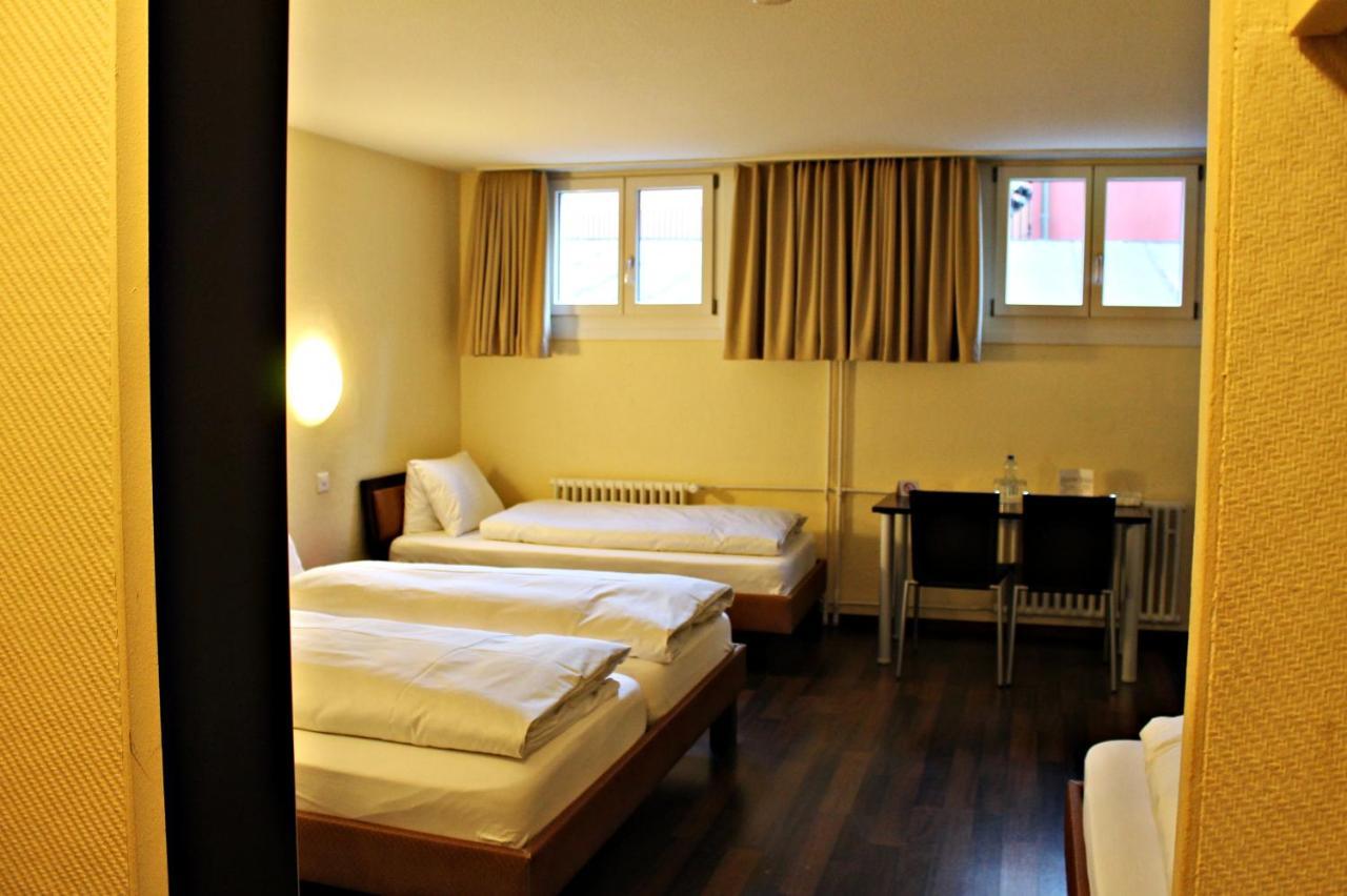 Hotel Restaurant Goldener Schluessel ألتدورف المظهر الخارجي الصورة